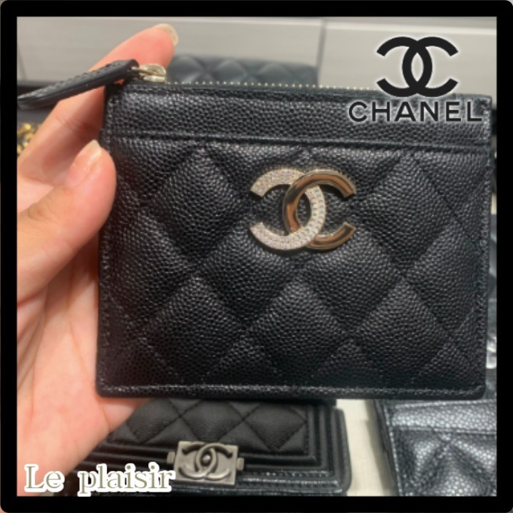 《シルエットが素敵♡》CHANEL キャビアレザーカードケース