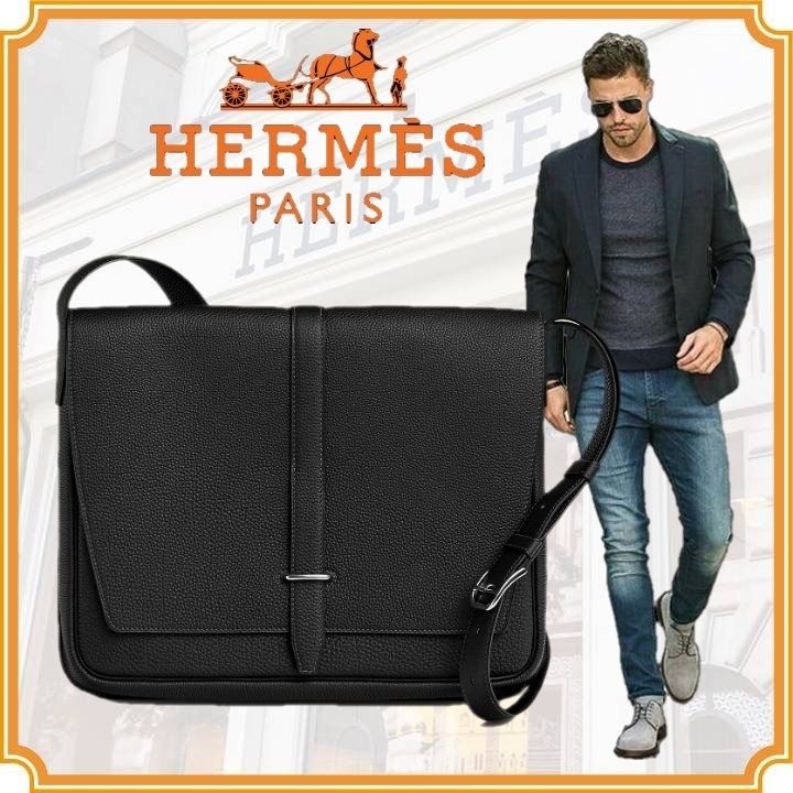シンプルでお洒落♪【HERMES】大人気 スティーブライトバッグ
