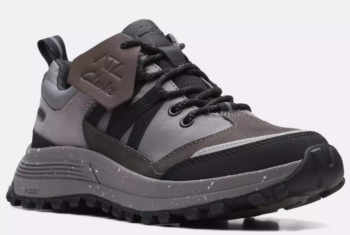 Clarks GTX ゴアテックス 防水 軽量 ATL トレック スニーカー