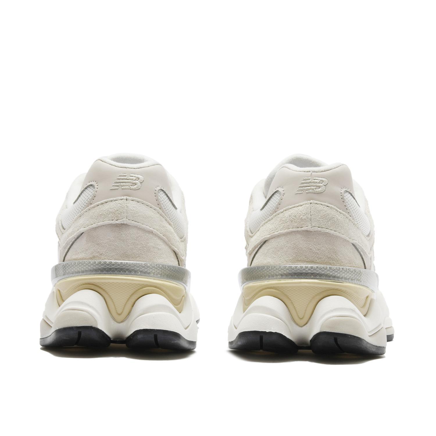 大人気 New Balance U9060 ユニセックス コーデに合わせやすい