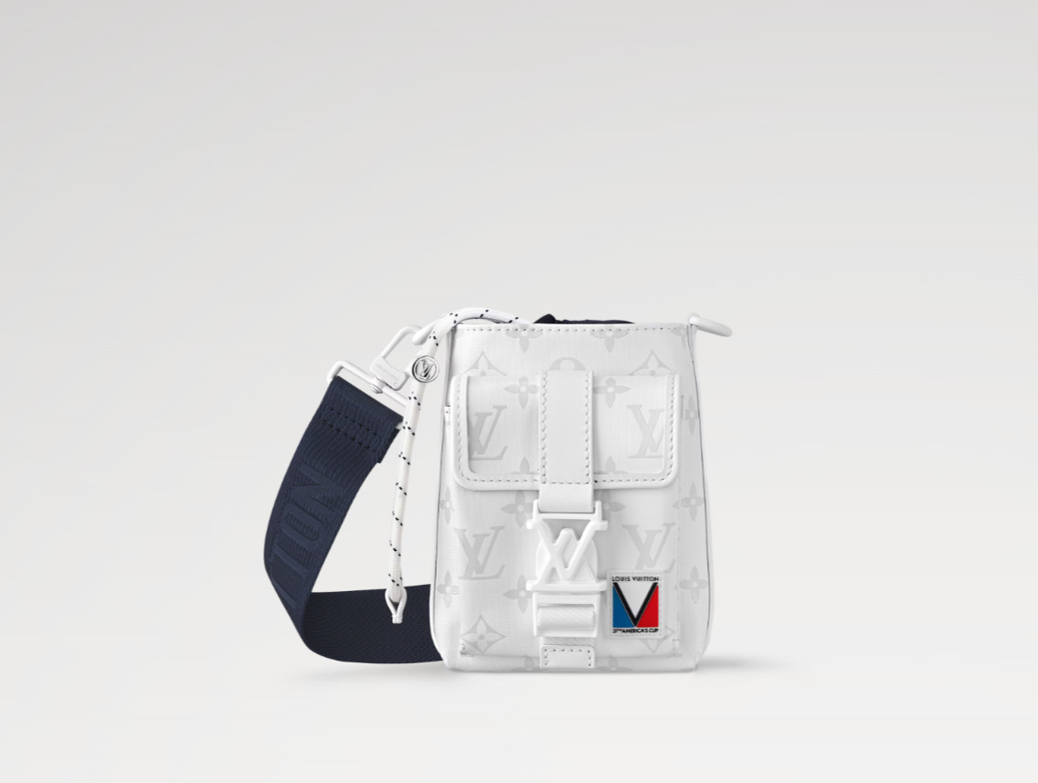 LOUIS VUITTON フロート・ウェアラブル ウォレット / M11698