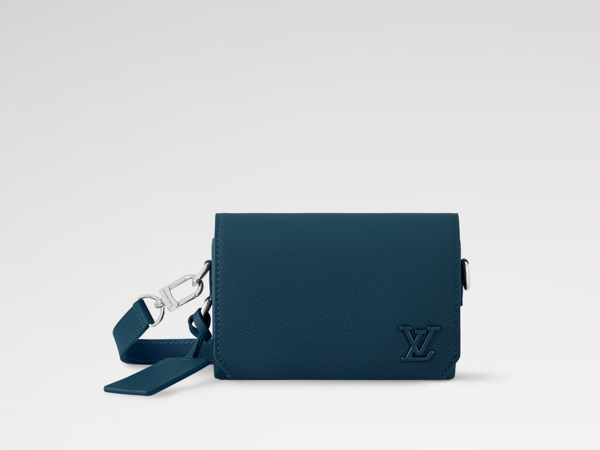 LOUIS VUITTON ファストライン・ウェアラブル ウォレット/M83320