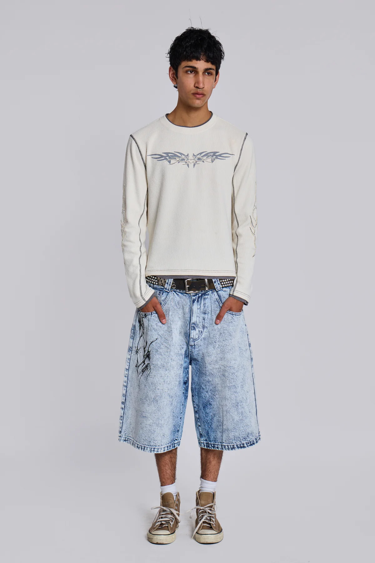 国内送関込】JADED LONDON タトゥーアップリケ長袖Tシャツ