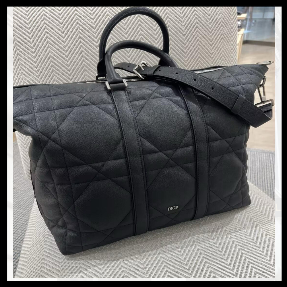 【漂う高級感♪】Dior★レザー ショルダーバッグ