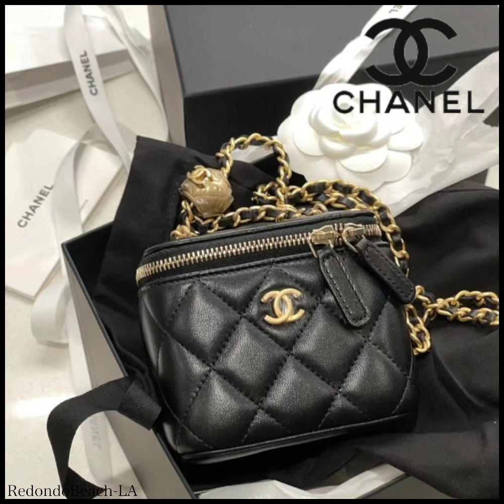 【入手困難ココボール】CHANEL★ミニバニティケース★数量限定
