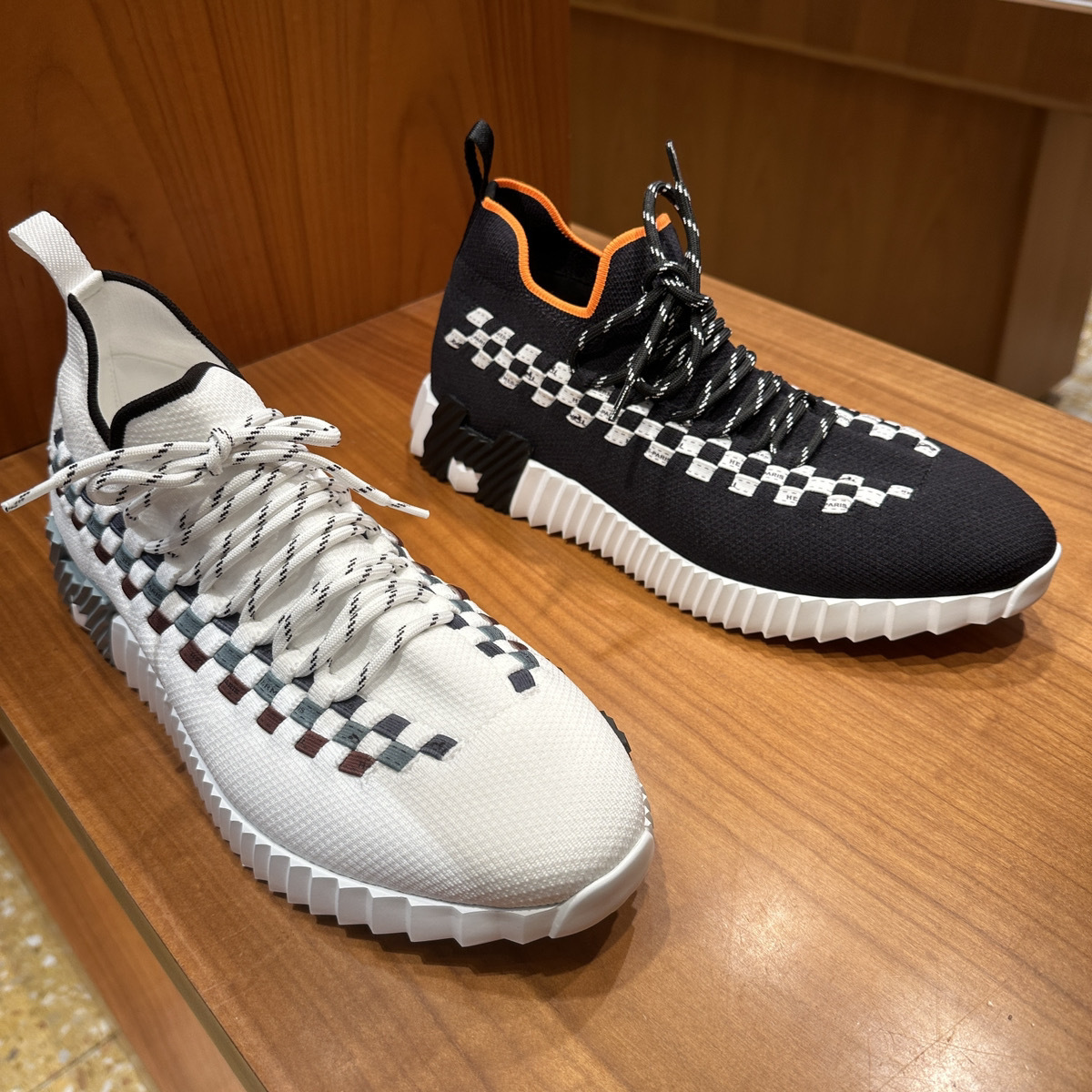 HERMES】編み込みディテール♪フレックス スニーカー (HERMES
