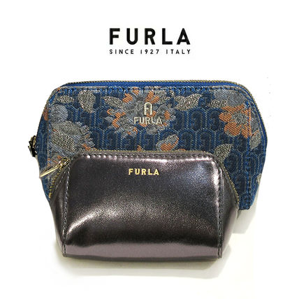 花柄 FURLA(フルラ) 財布・小物(レディース) - 海外通販のBUYMA