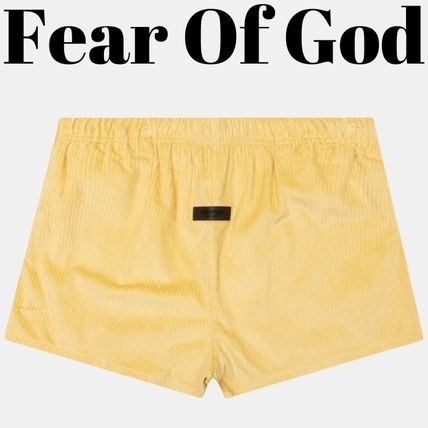イエロー（黄色）系 FEAR OF GOD ESSENTIALS(フィアオブゴッド