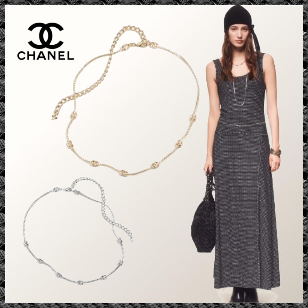 新作 24B◆2色展開◆送料込【CHANEL】ココマーク付き ネックレス