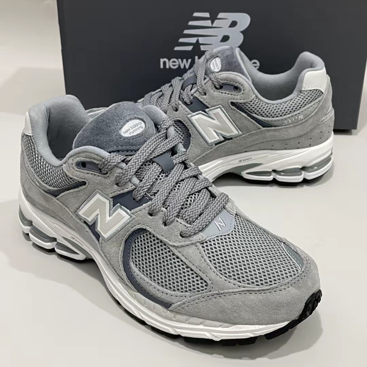 ★New Balance★ニューバランス M2002RST GREY男女兼用★追跡可
