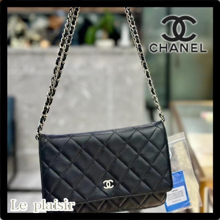 《定番で大人気♡》CHANEL クラシック チェーンウォレット