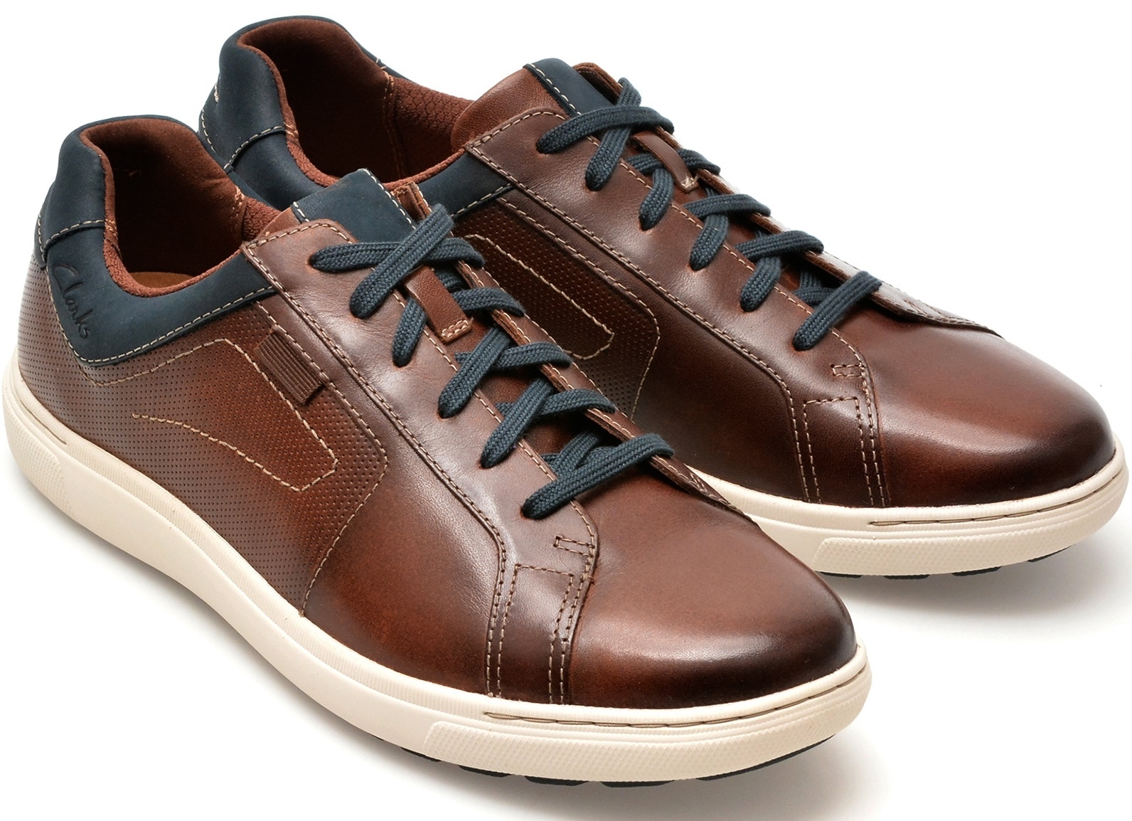 Clarks スニーカー マホガニー ブラウン レザー ビジネス
