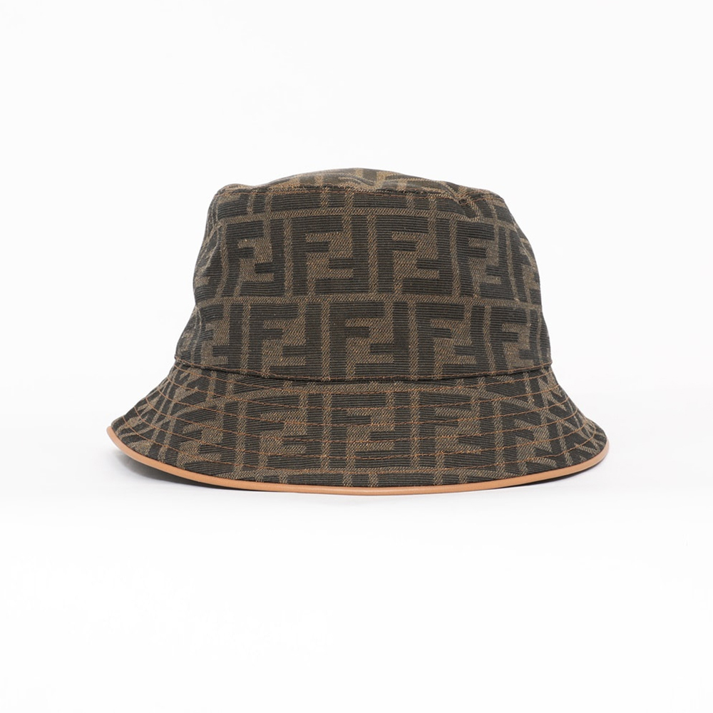 関税負担なし☆FENDI フェンディ ハット