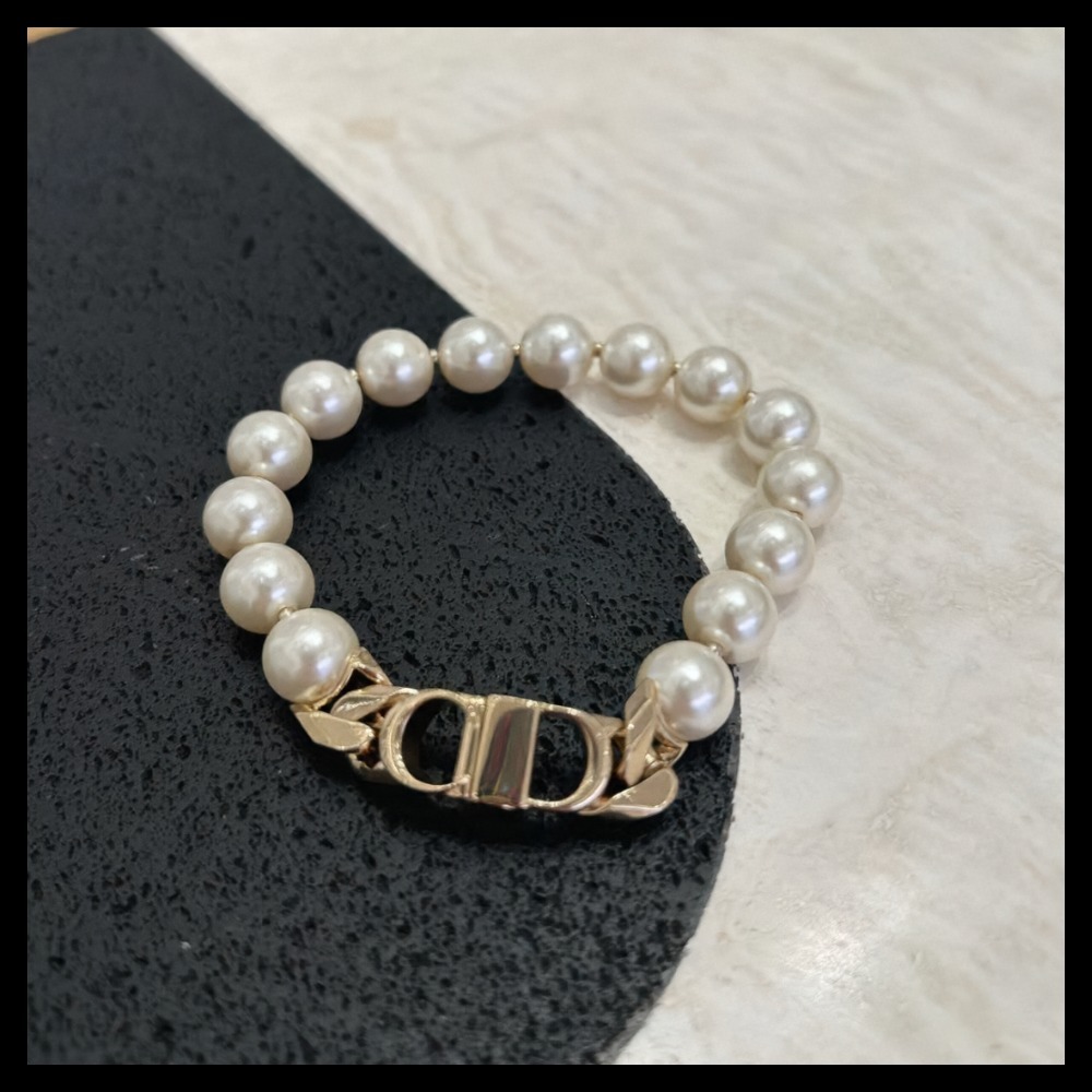 【おしゃれかっこいい♪】DIOR Bracelet CD Perles