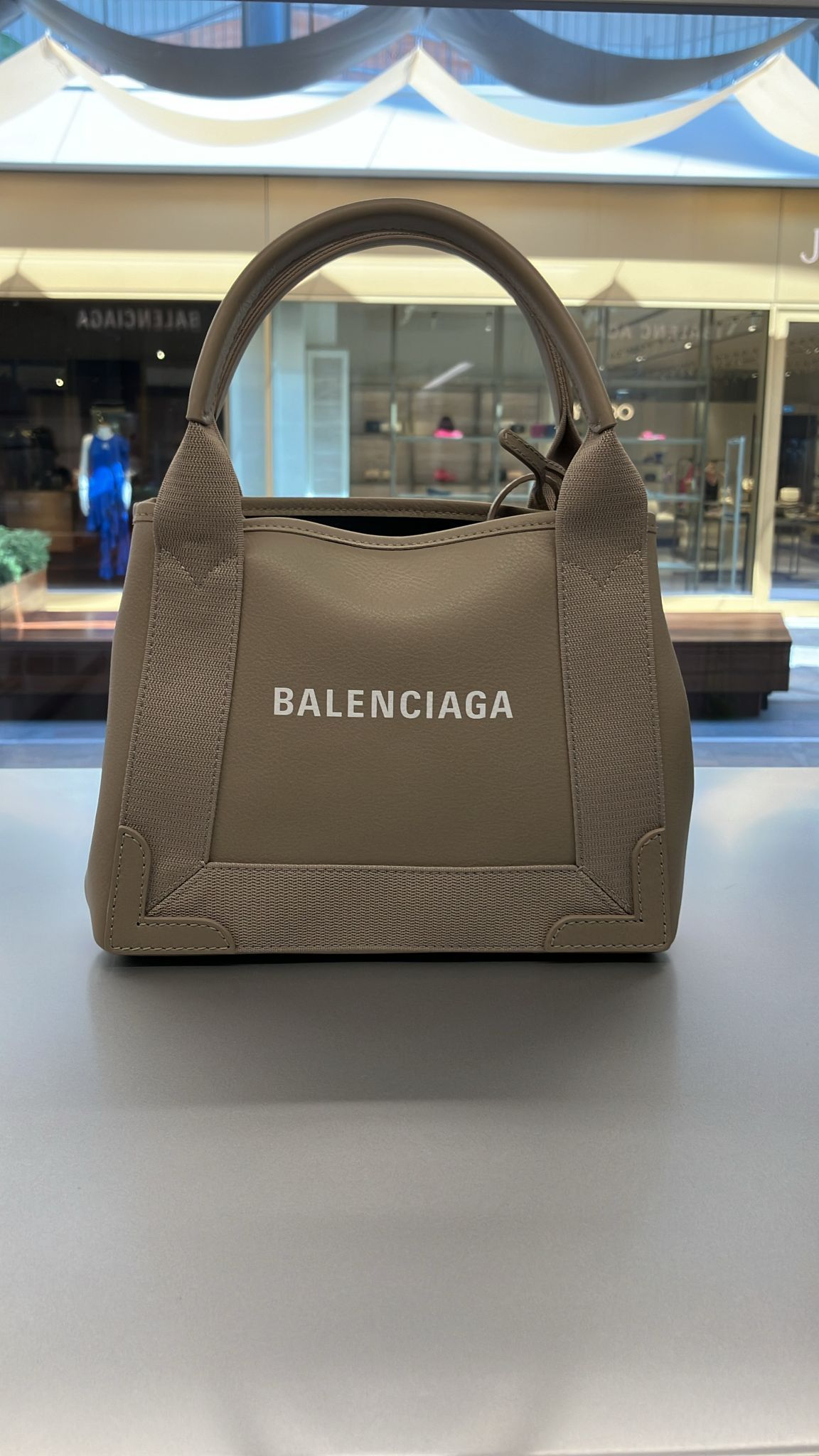 【BALENCIAGA】 NAVY CABAS XS TAUPE ★関税送料込み