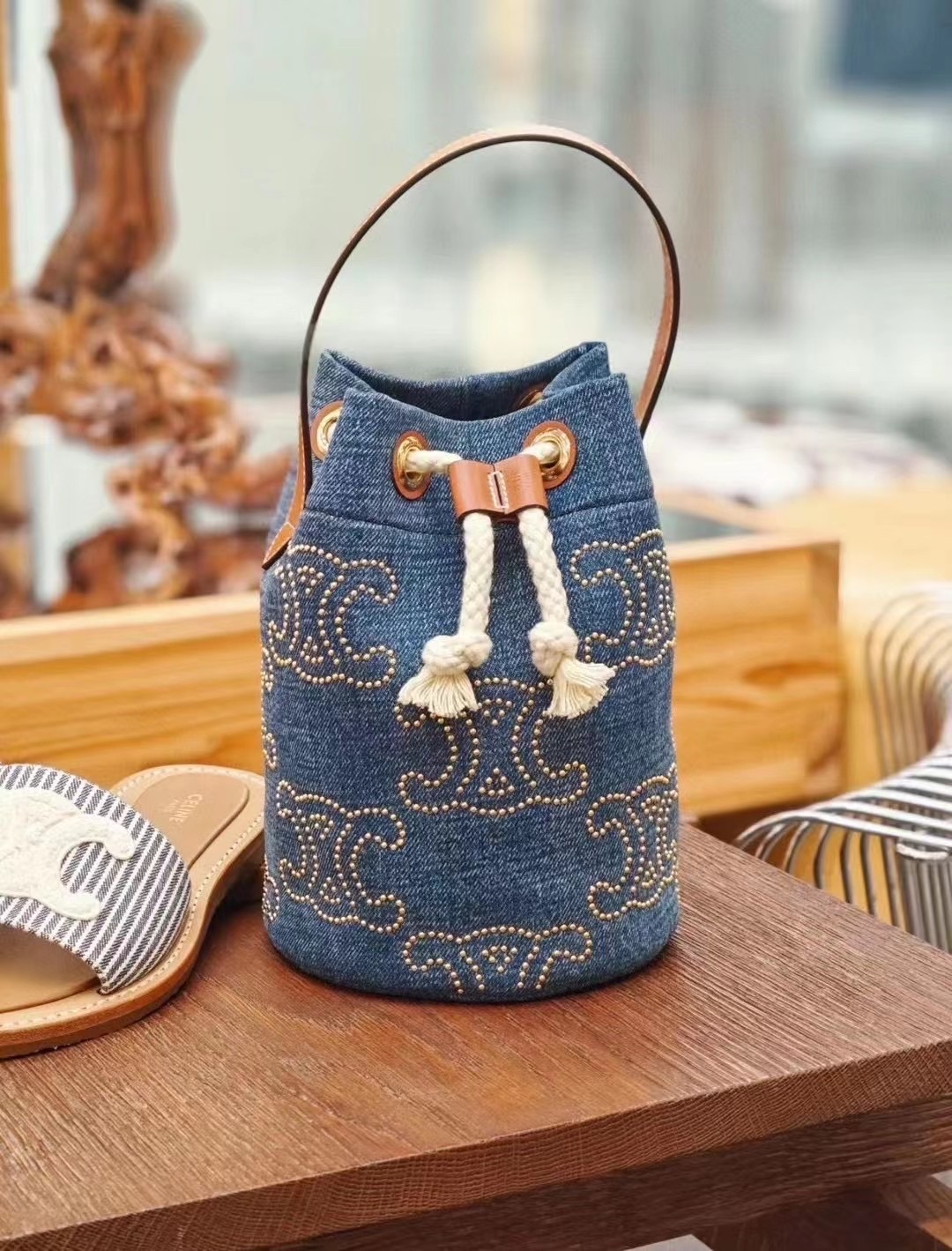 関税込 CELINE TEEN DRAWSTRING Handbag