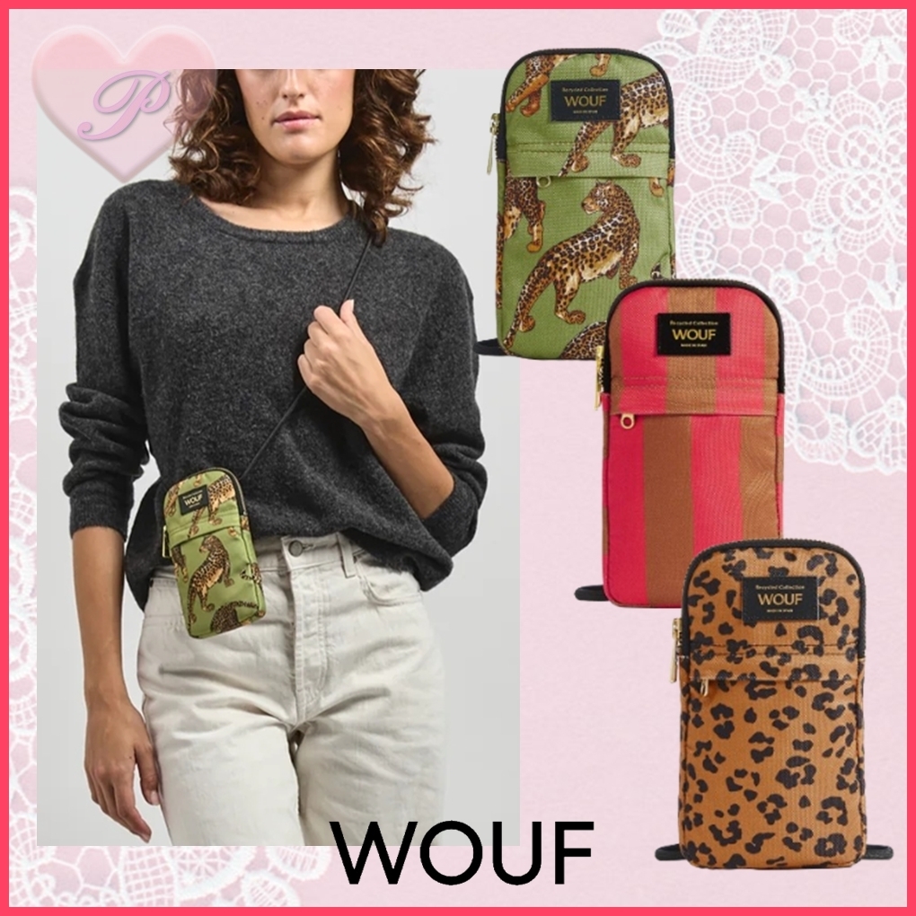 【WOUF】プリント入りスマホポーチ