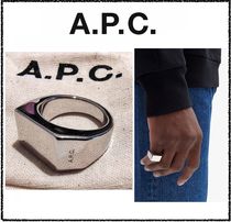 ★パリ発 A.P.C.★ ミニマル シグネットリング 指輪 ロゴ SILVER