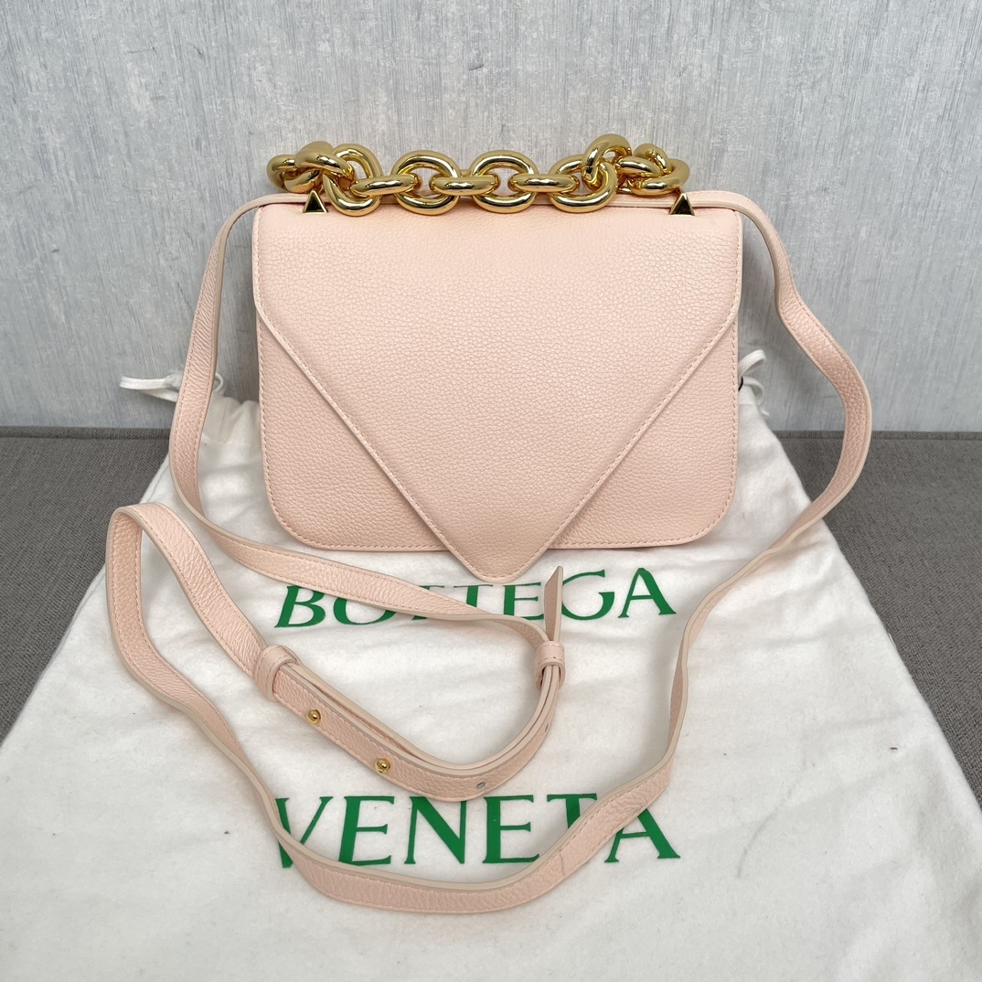 ★送料込★Bottega Veneta  マウント ショルダーバッグ