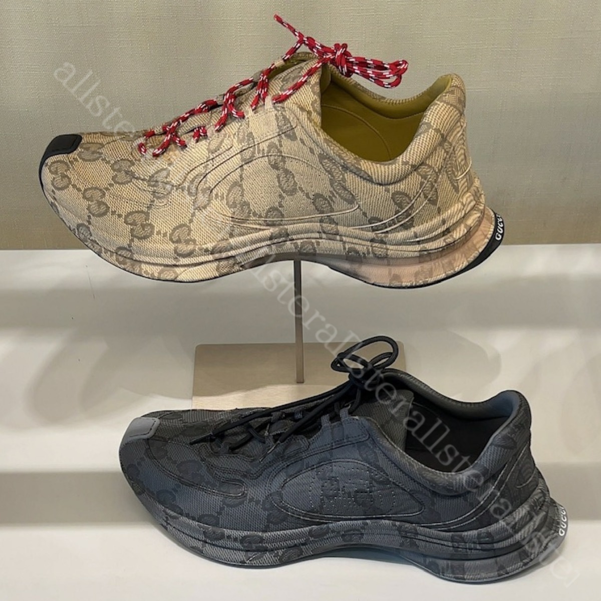 すぐ届く【GUCCI】グッチ レザーモノグラム ランスニーカー ロゴ