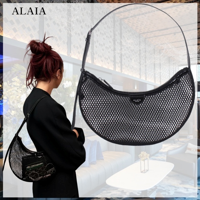 【ALAIA】フィッシュネショルダーバッグット