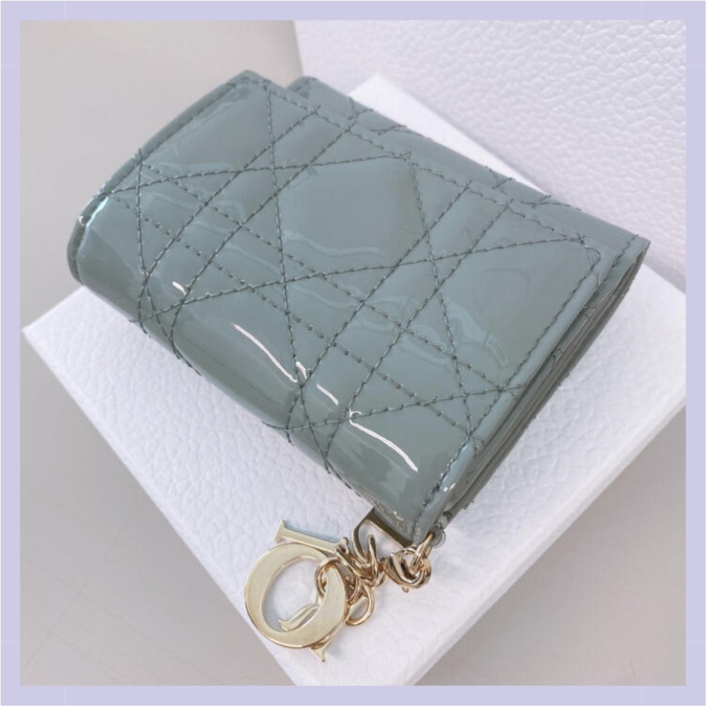 【大切な方への贈り物に】Dior★Lady Diorロータスウォレット