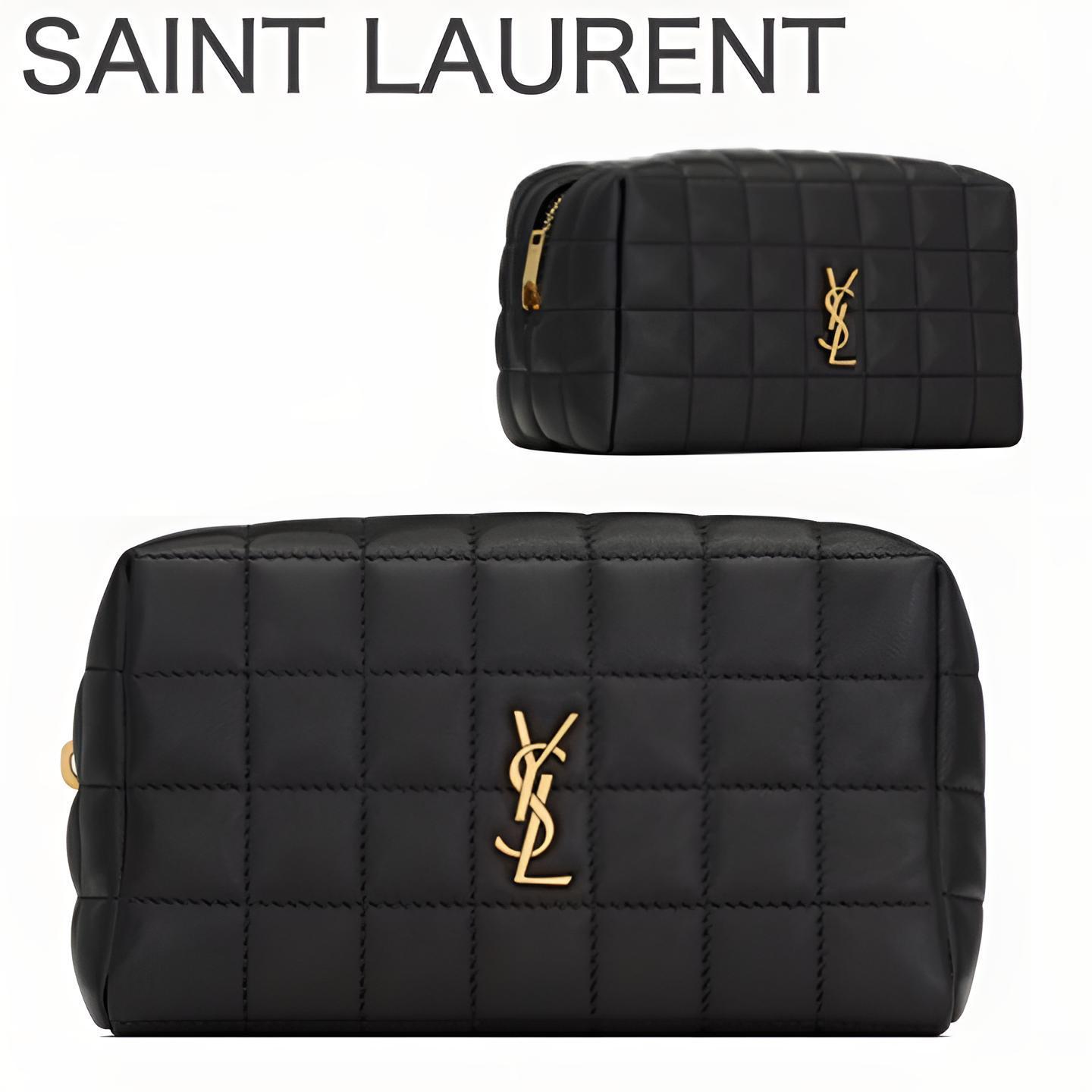 大人気♪【Saint Laurent】マトラッセ カレ スモール化粧ポーチ