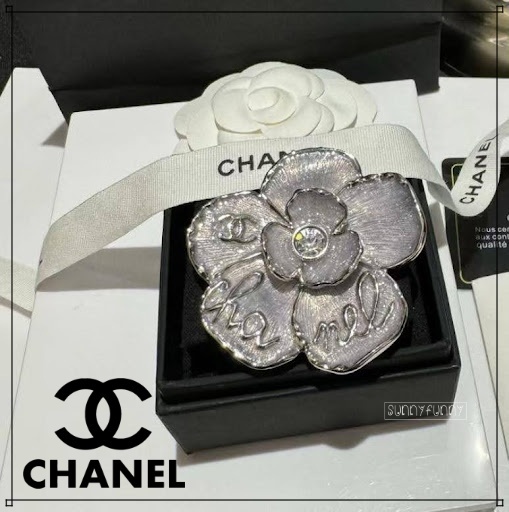 《24B★》CHANEL ブローチ シルバー