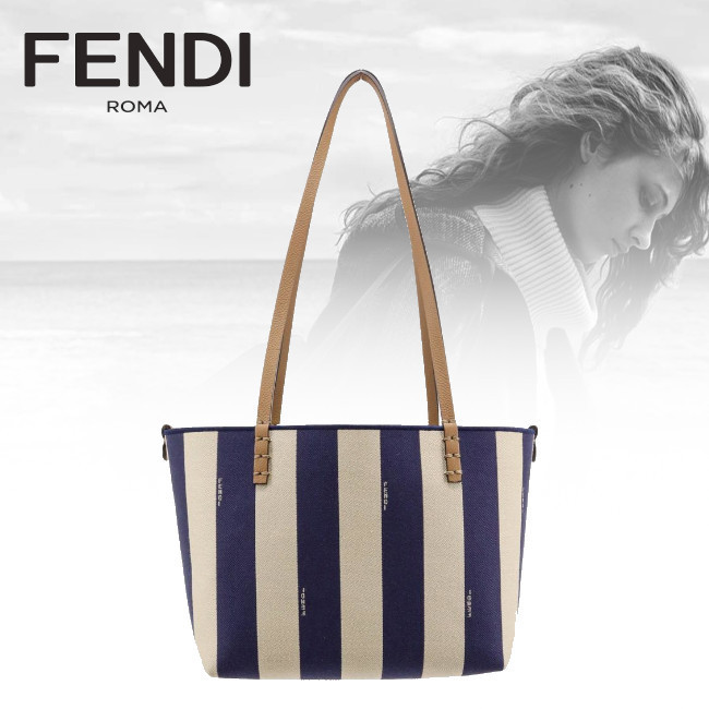 正規店買付【FENDI】ショルダーバッグ