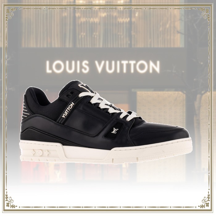 【★完売必至★】Louis Vuitton ☆ LV TRAINER スニーカー