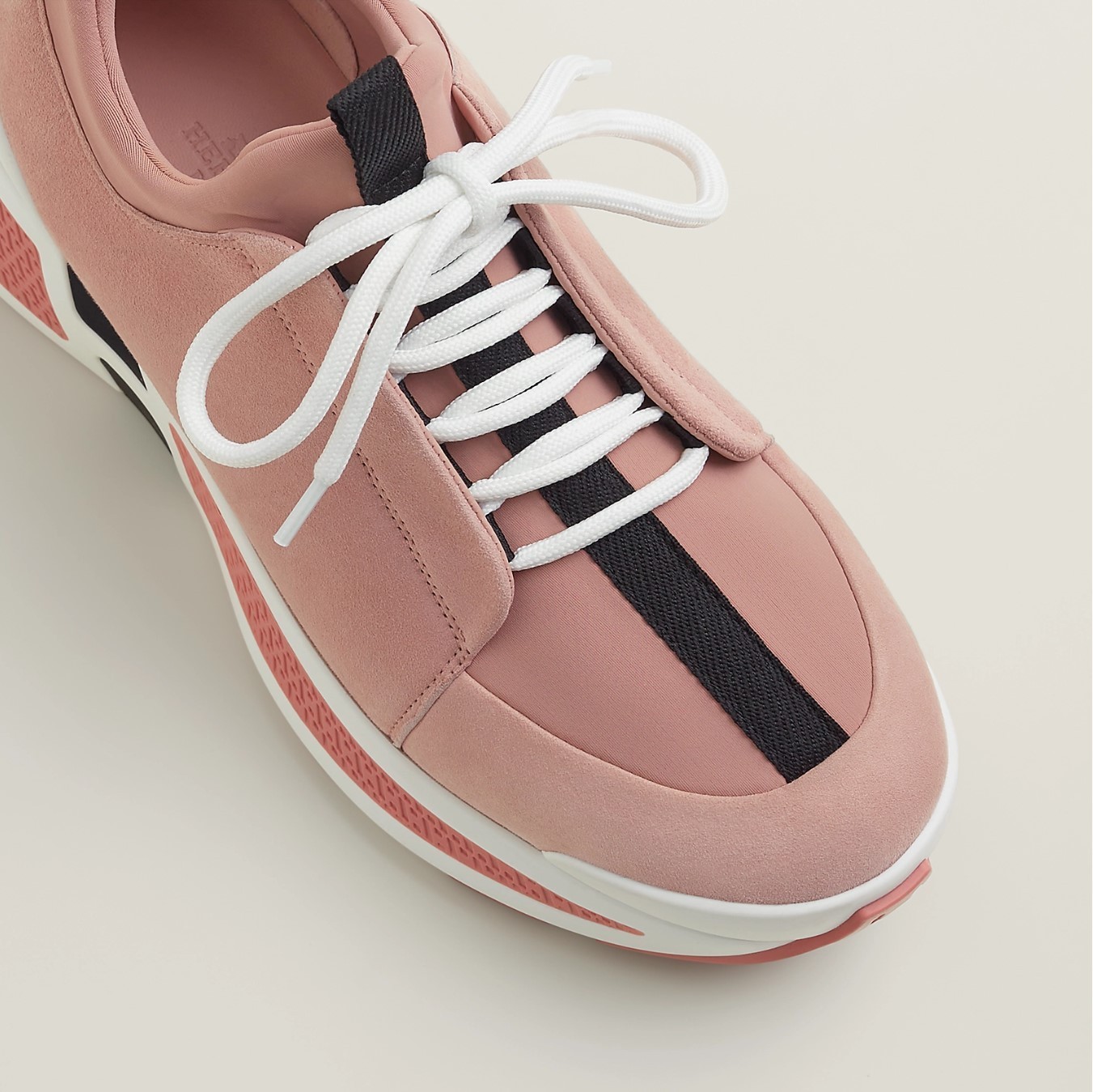【カジュアルコーデの主役に☆】HERMES スニーカー≪ゲット≫ スニーカー 《ゲット》 | Hermès - エルメス-公式サイト