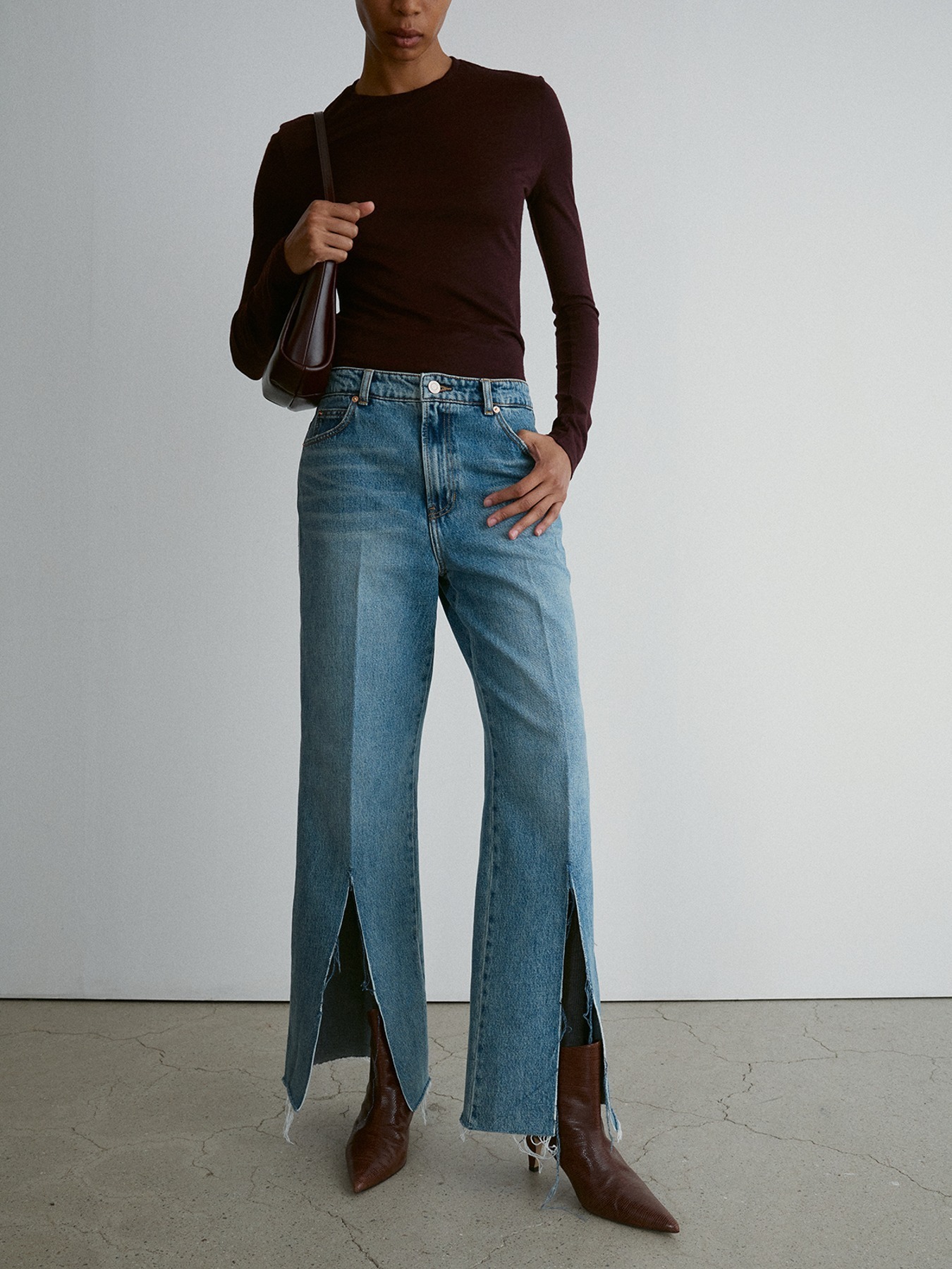 [RECTO] / ☆ 24FW ISLA FRONT SLIT DENIM PANTS / DUSTY BLUE