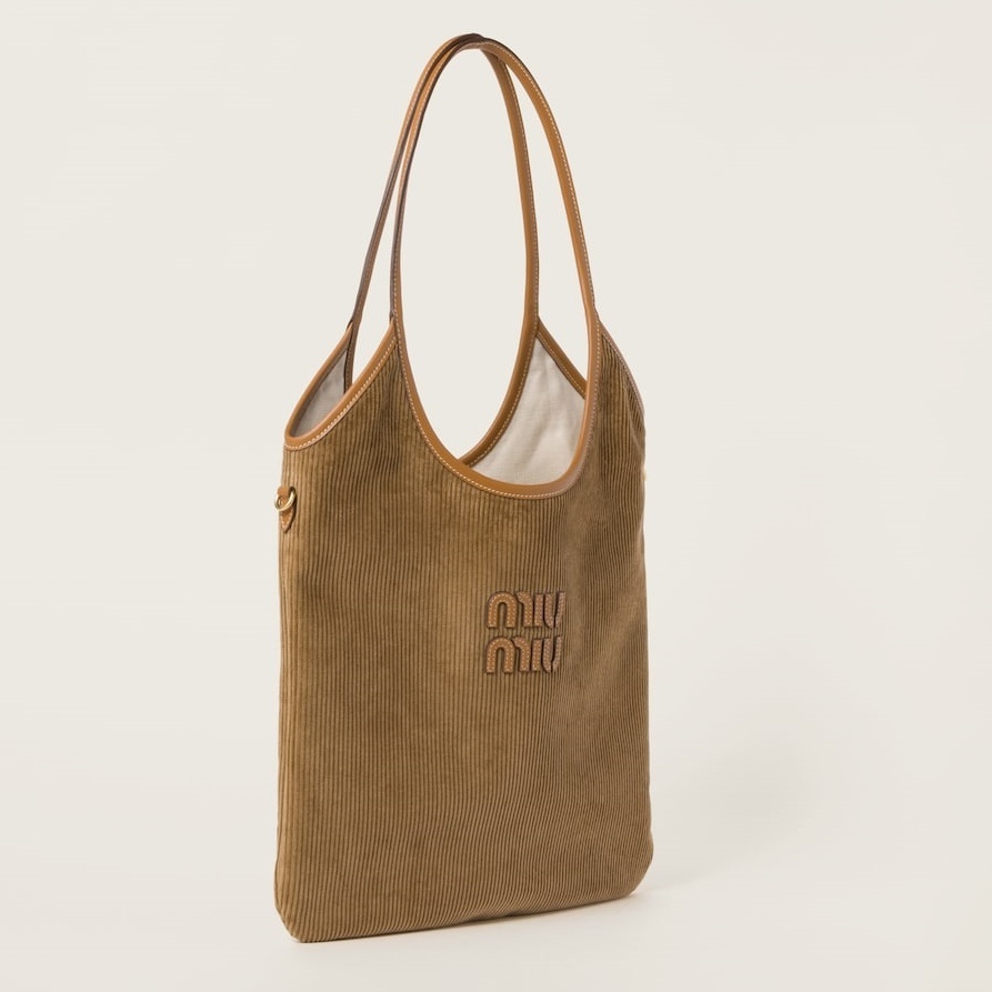 《洗練された逸品》【miumiu】IVY ショッピングバッグ