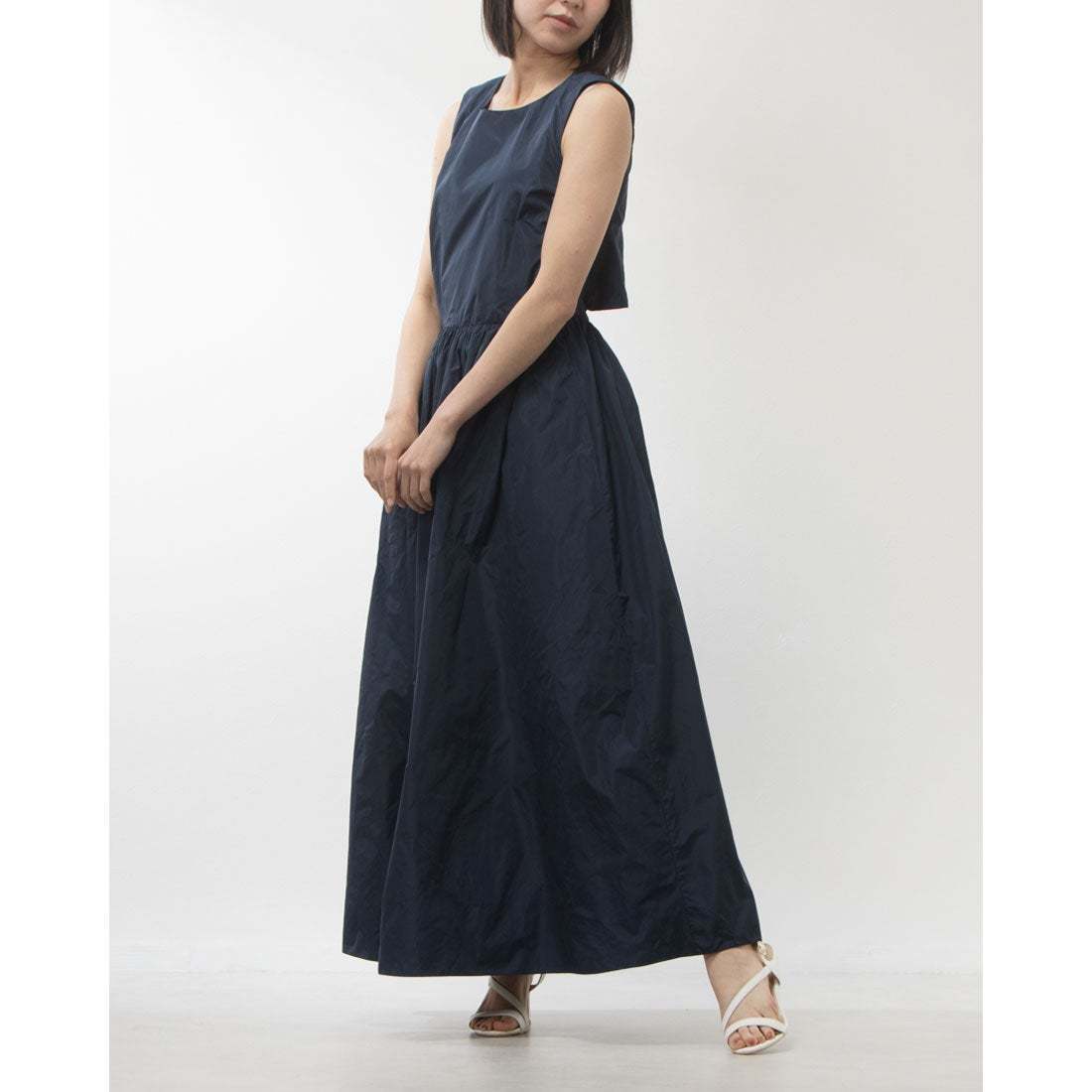 SALE★EMPORIO ARMANI 上質 タフタワンピース オープンバック
