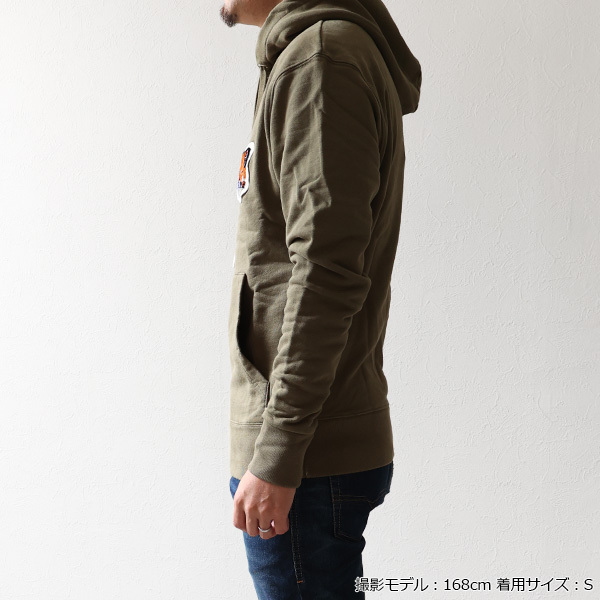 Maison Kitsune フーディーパーカー アウトレット FU00384KM0001 Maison Kitsune フーディーパーカー アウトレット FU00384KM0001