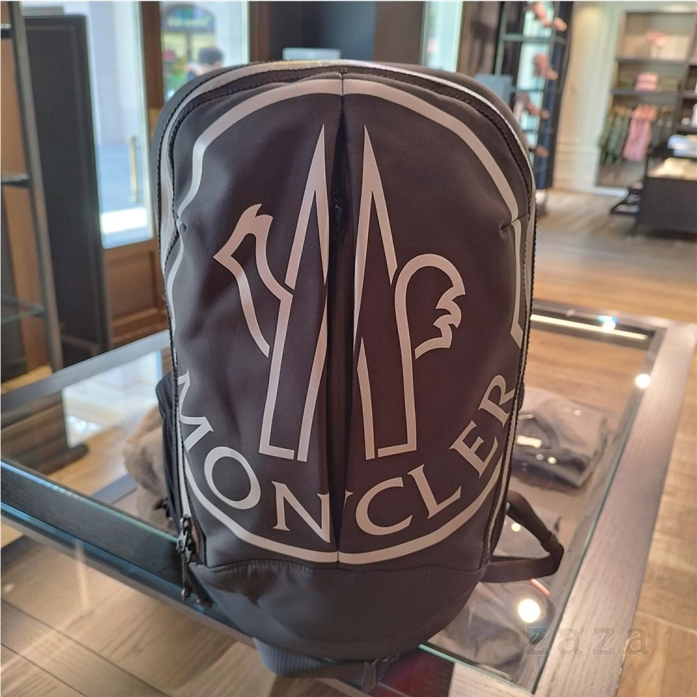 【送料込み】セール♪Moncler ロゴ