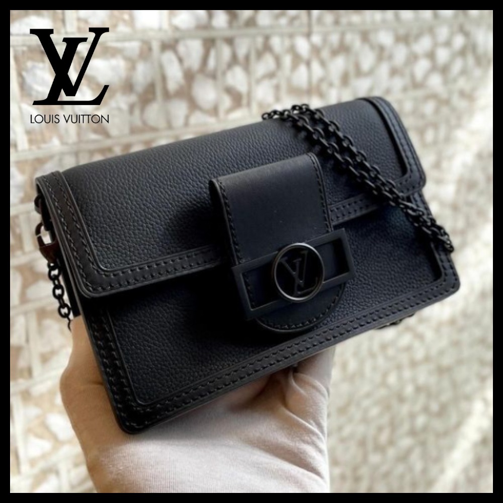 【使う場所を選ばない♪】Louis Vuitton ショルダーバッグ