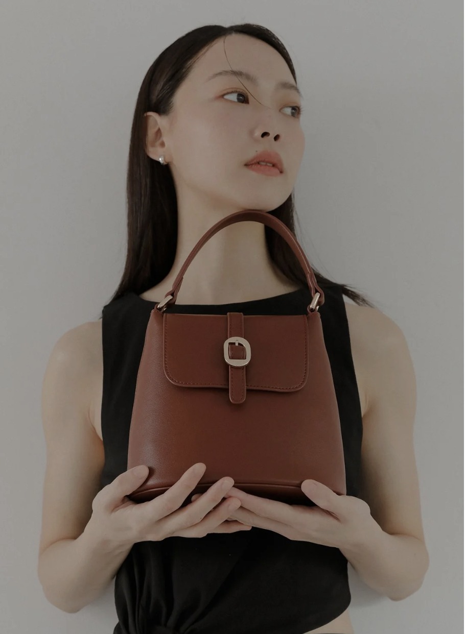 台湾発●PIXY ACCS. ハンド ショルダーバッグ 2WAY 送料込 台湾発 PIXY ACCS. ハンド ショルダーバッグ 2way 送料込 (PIXY