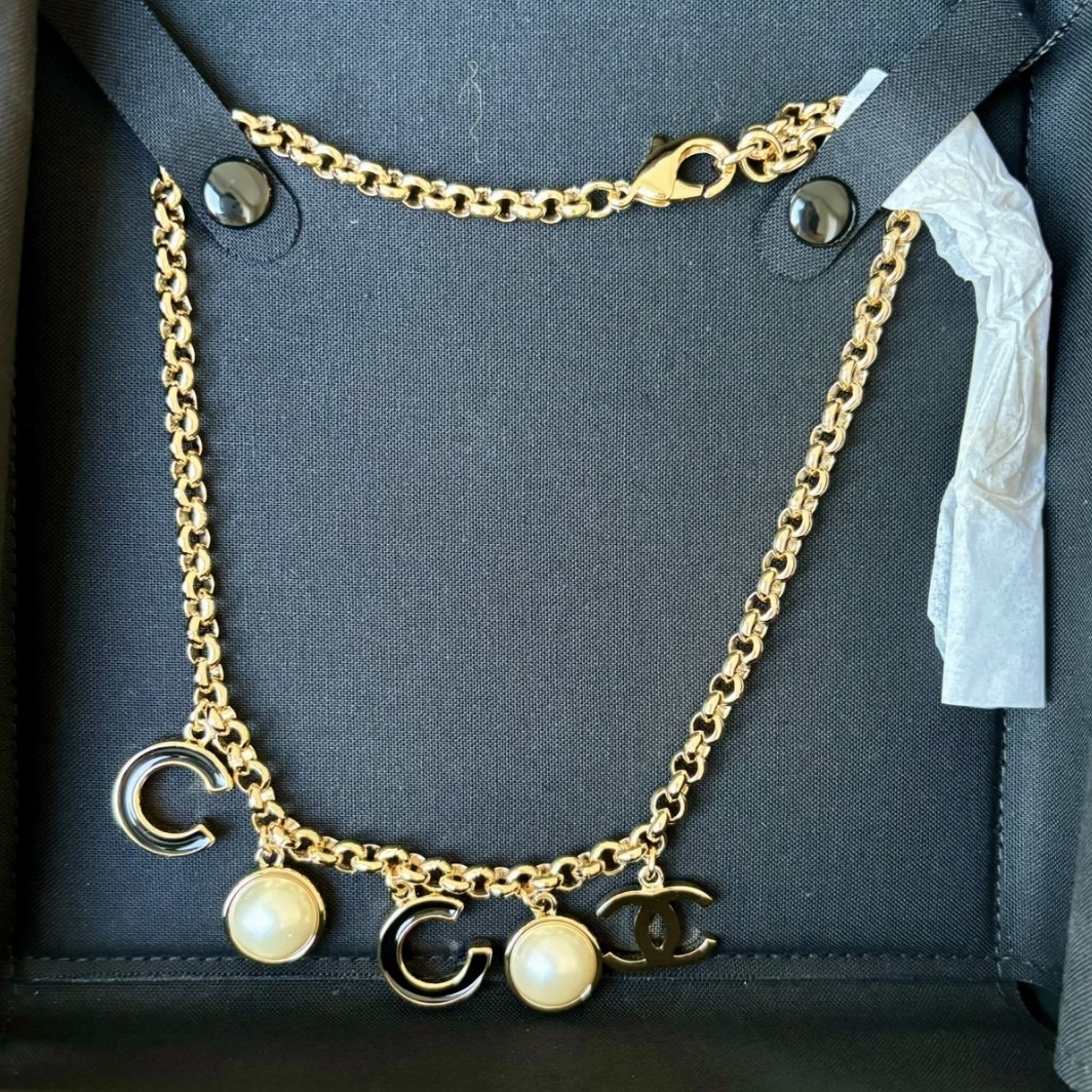 【首元を華やかにしてくれる♪】CHANEL ネックレス COCO ロゴ