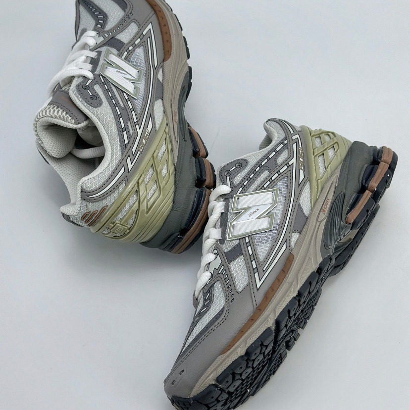 ★NEW BALANCE★M1906RHA★男女共用★ 人気 ☆New Balance☆ M1906RA ☆ 男女共用 (22~29cm) (New