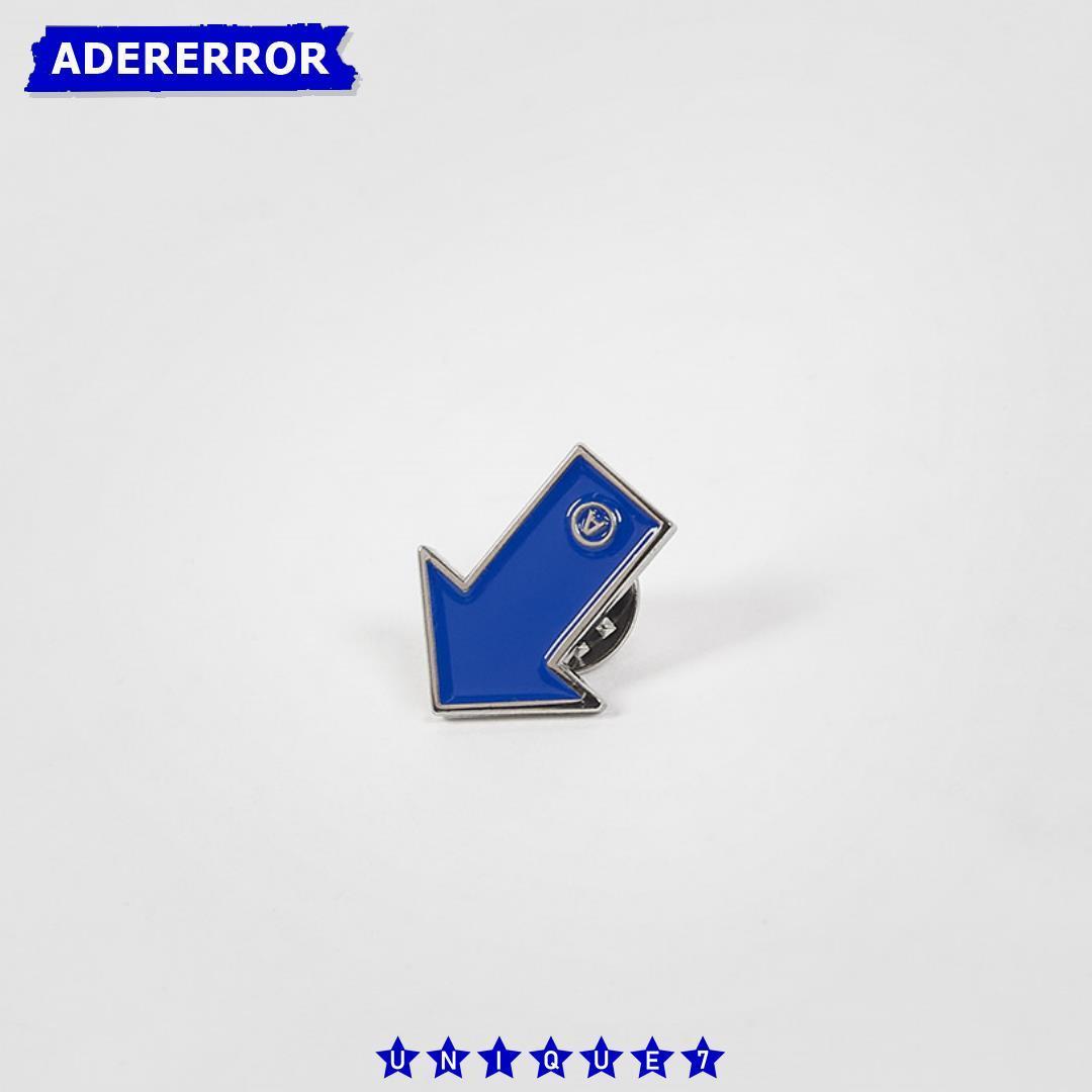 【ADER ERROR】 Arrow badge