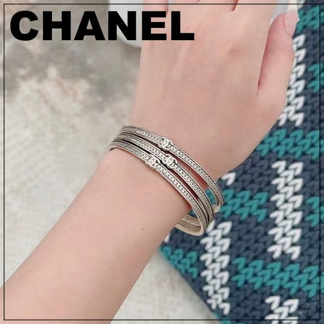 CHANEL 24B《シンプルで使いやすい♪》３連バングル
