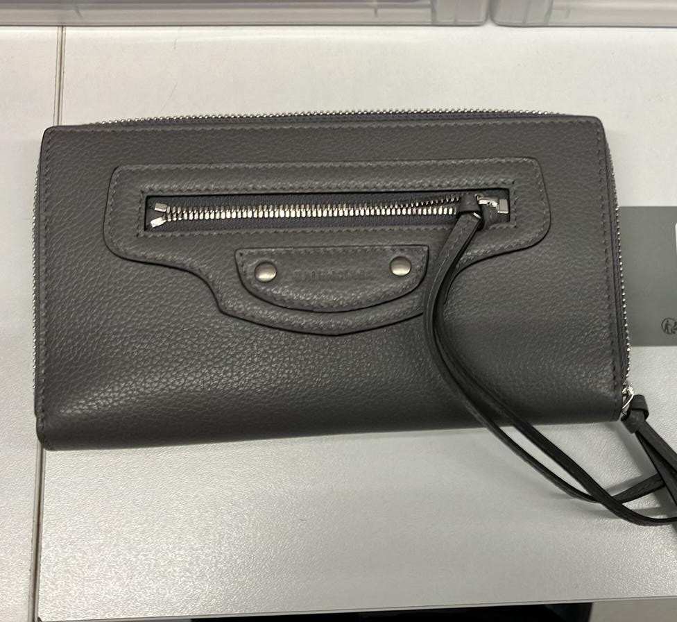 【BALENCIAGA】 NEO CLASSIC CONTINENTAL WALLET ★関税送料込み