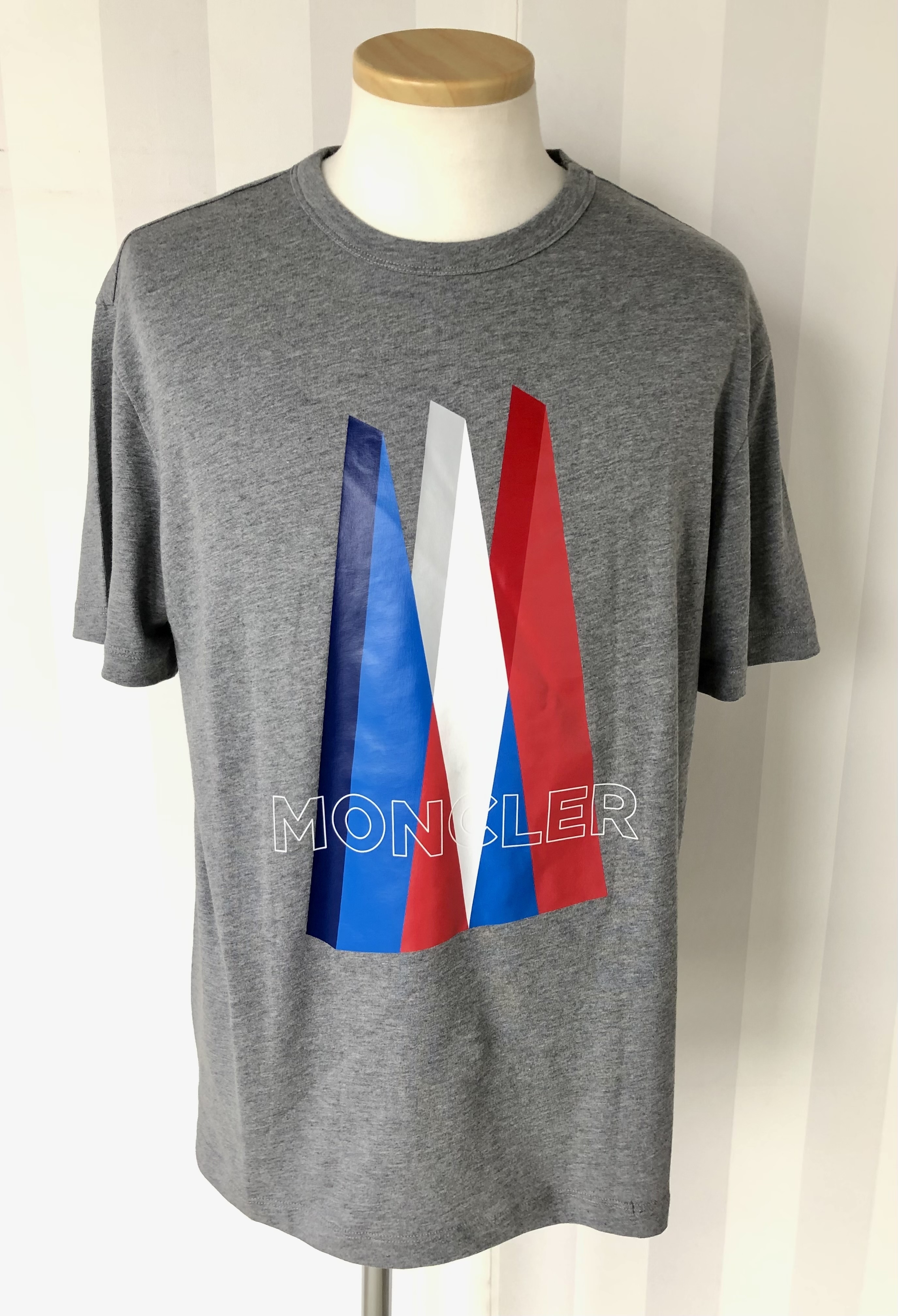 MONCLER(モンクレールアウトレット) 半袖ロゴTシャツ 国内即発