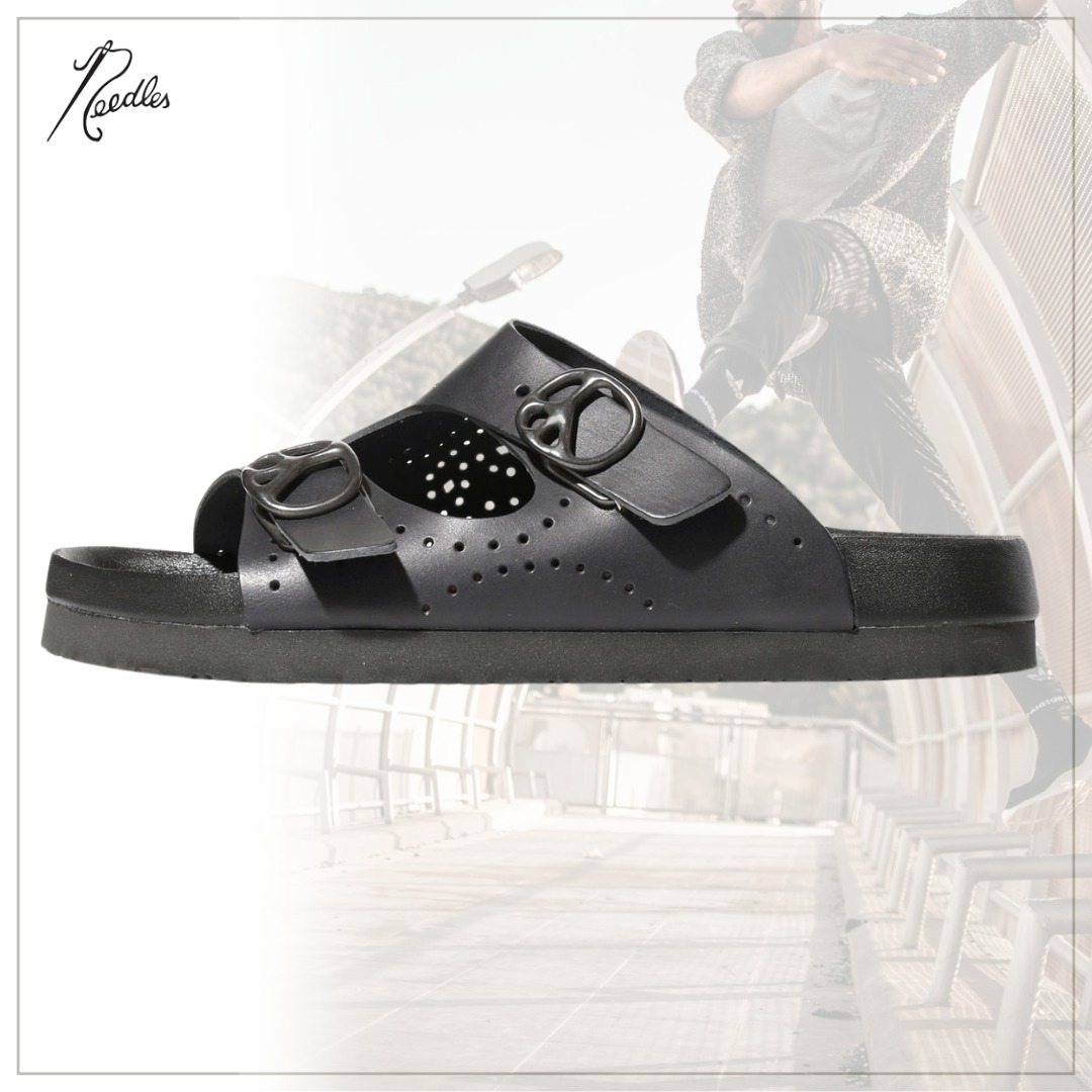 唯一無二の個性を纏う【Needles】Double Strap Sandal