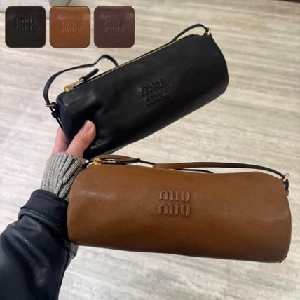 【国内発】MiuMiu キルト ショルダーバッグ ロゴ ギフト包装可 MIUMIU ミュウミュウ ロゴ ショルダーバッグ カーフ レディース