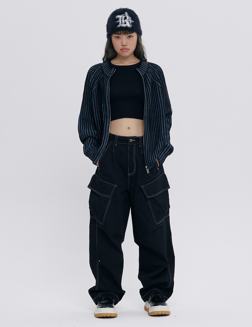 [ROMANTIC CROWN]★24FW★韓国人気★TWO TONE HEAVY KNIT ZIP UP ROMANTIC CROWN]☆24FW☆韓国人気☆TWO TONE HEAVY KNIT ZIP UP