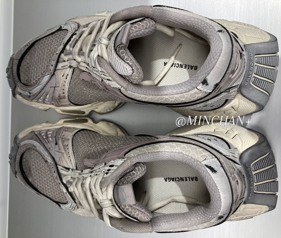 BALENCIAGA ステープラースニーカー 大人気 数量限定 BALENCIAGA】Stapler Sneaker ステープラースニーカー