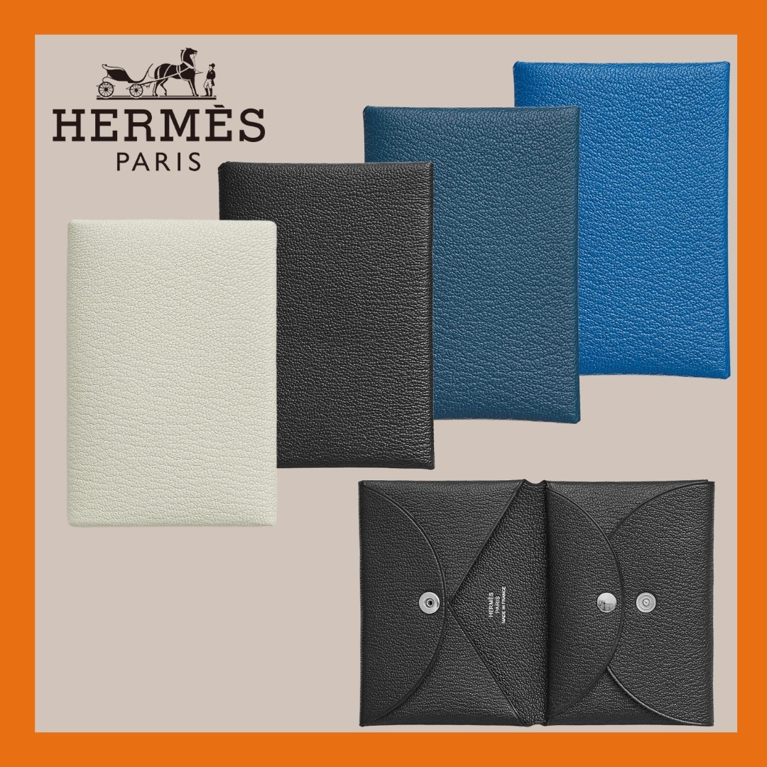 【ギフトにも・定番】HERMES《カルヴィ》デュオ コンパクト