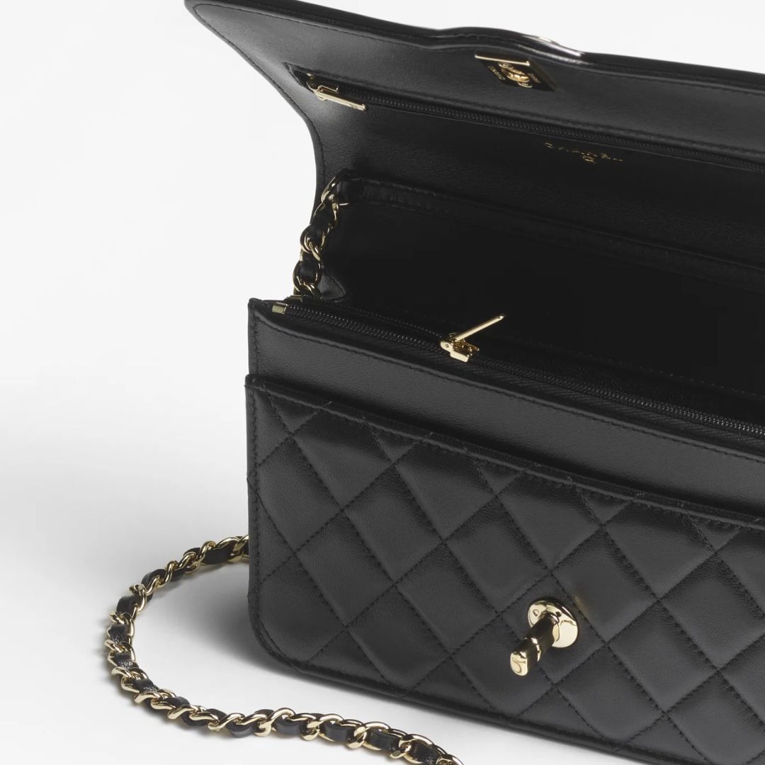 《24B》CHANEL チェーンウォレット ラムスキン &カーフスキン